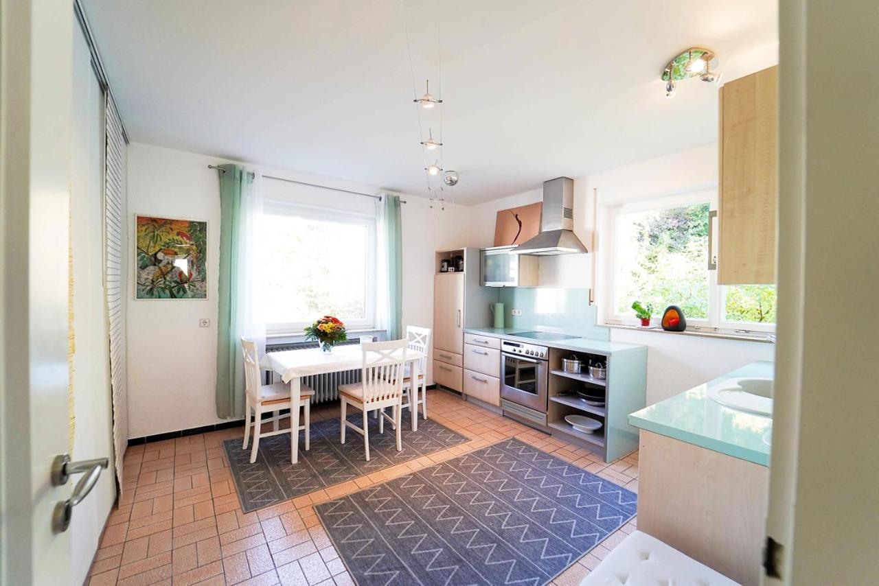 Ferienwohnung Im Haus Lotus Mit Grossem Balkon Und Garten Бад-Урах Экстерьер фото